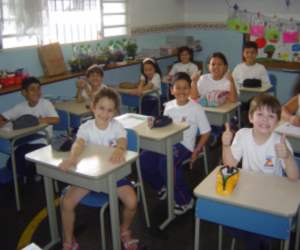 imagen Los niños españoles salen más tarde del colegio que la mayoría de nuestros vecinos europeos 