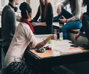 imagen Prácticas en empresas con las becas de la Fundación SEPI