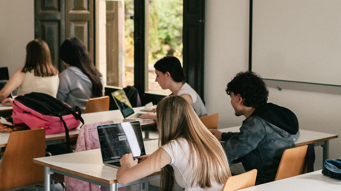 Fotografía 4 de EINA, Centro Universitario de Diseño y Arte de Barcelona (UAB)